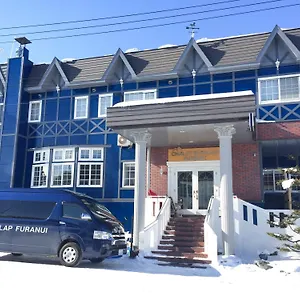 麻布呋喃木屋 酒店